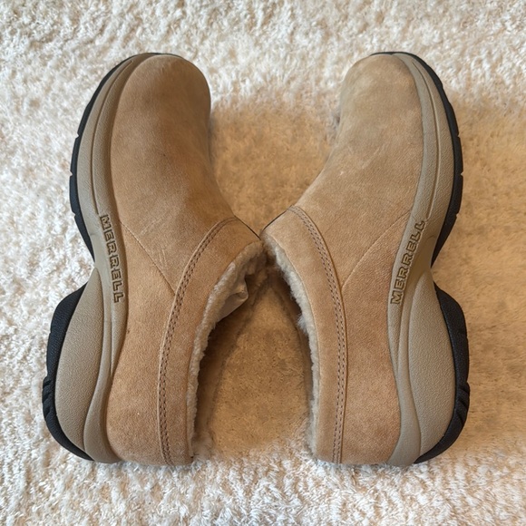 Women’s Tan Slip-On Shoes - Picture 7 of 7